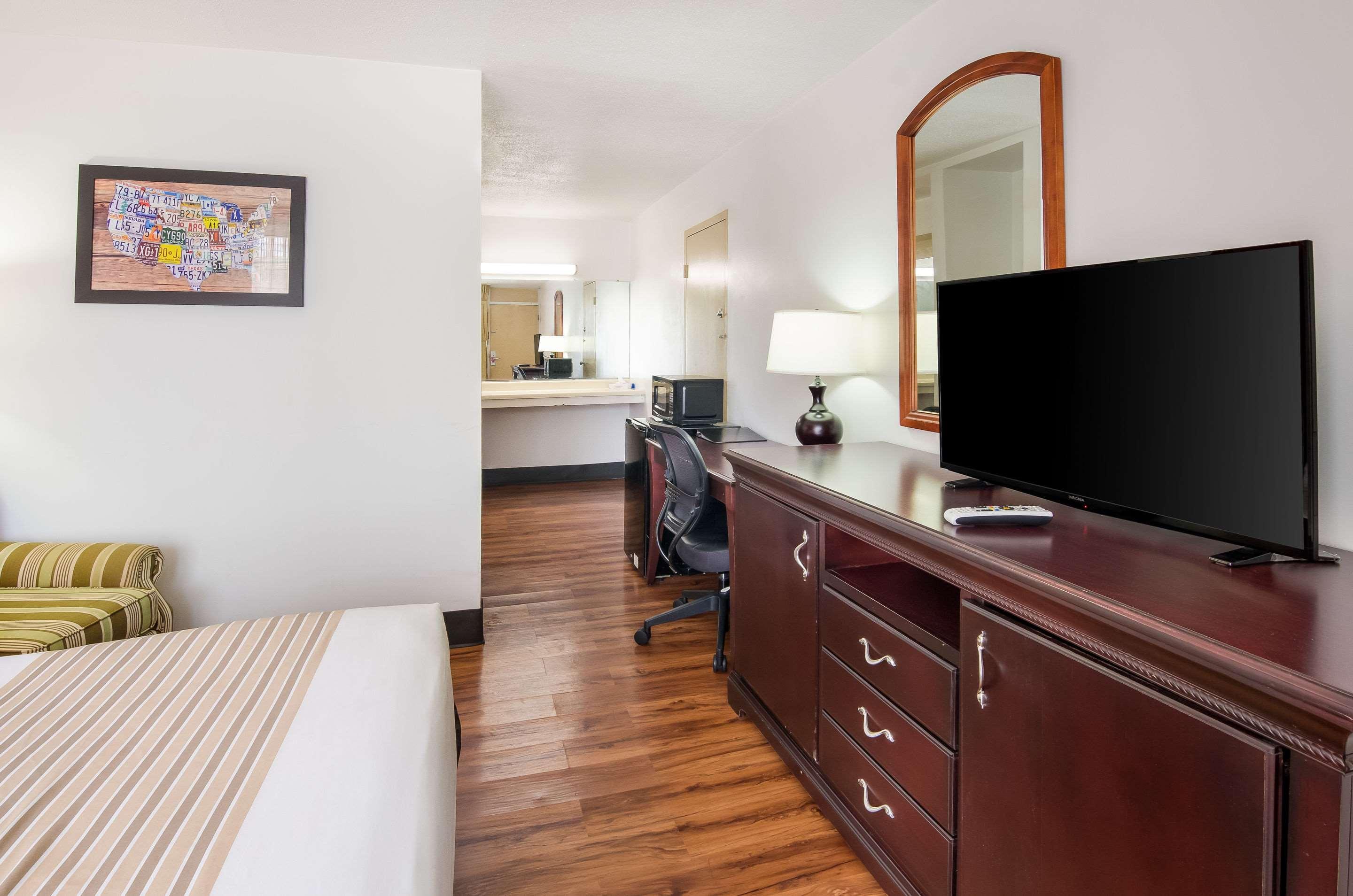 Econo Lodge Marion I-81 Eksteriør billede